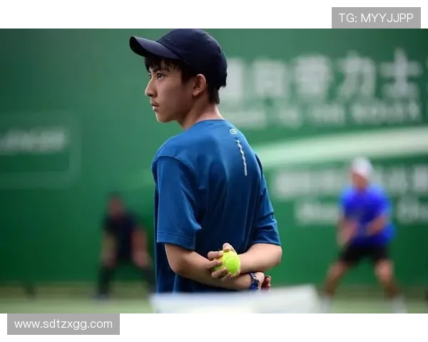 上海网球队防反策略分析及其在比赛中的得失表现探讨