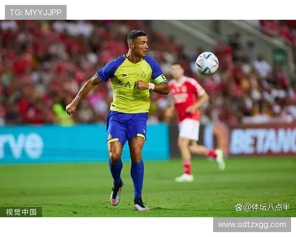 全球顶级足球明星年薪揭秘及其背后的经济影响分析