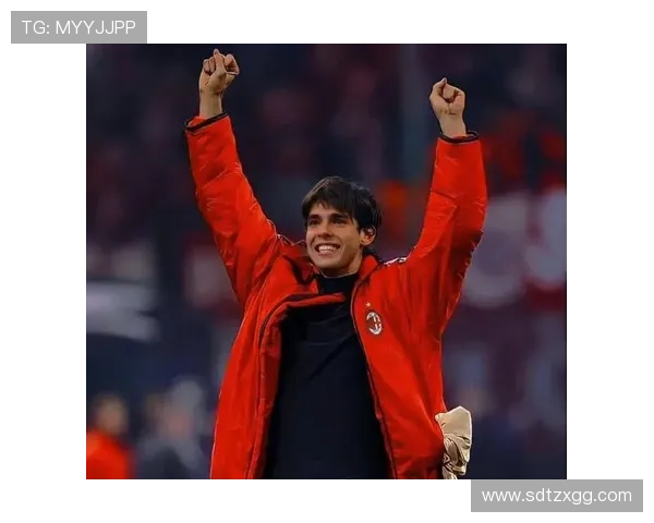 足球巨星卡卡的艺术素描展现其辉煌职业生涯与个人魅力的完美结合